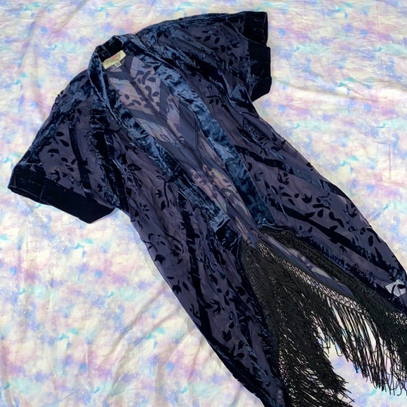 Ecote β’ Blue Velvet Fringe Kimono - Picture 7 of 15